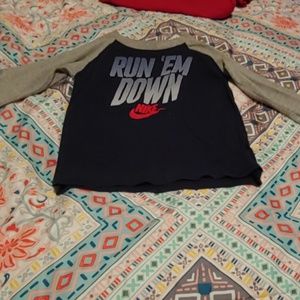 Boys Size 5, Long Sleeve Nike T